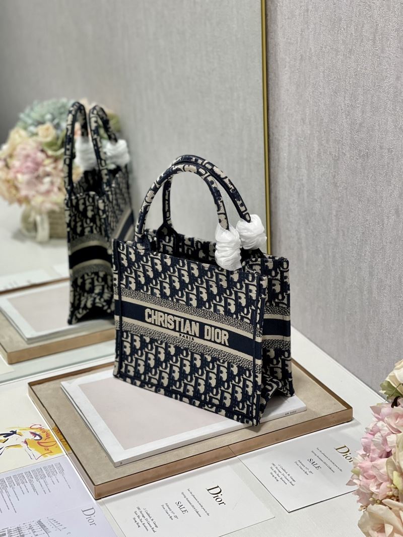 Dior Shopping Bags